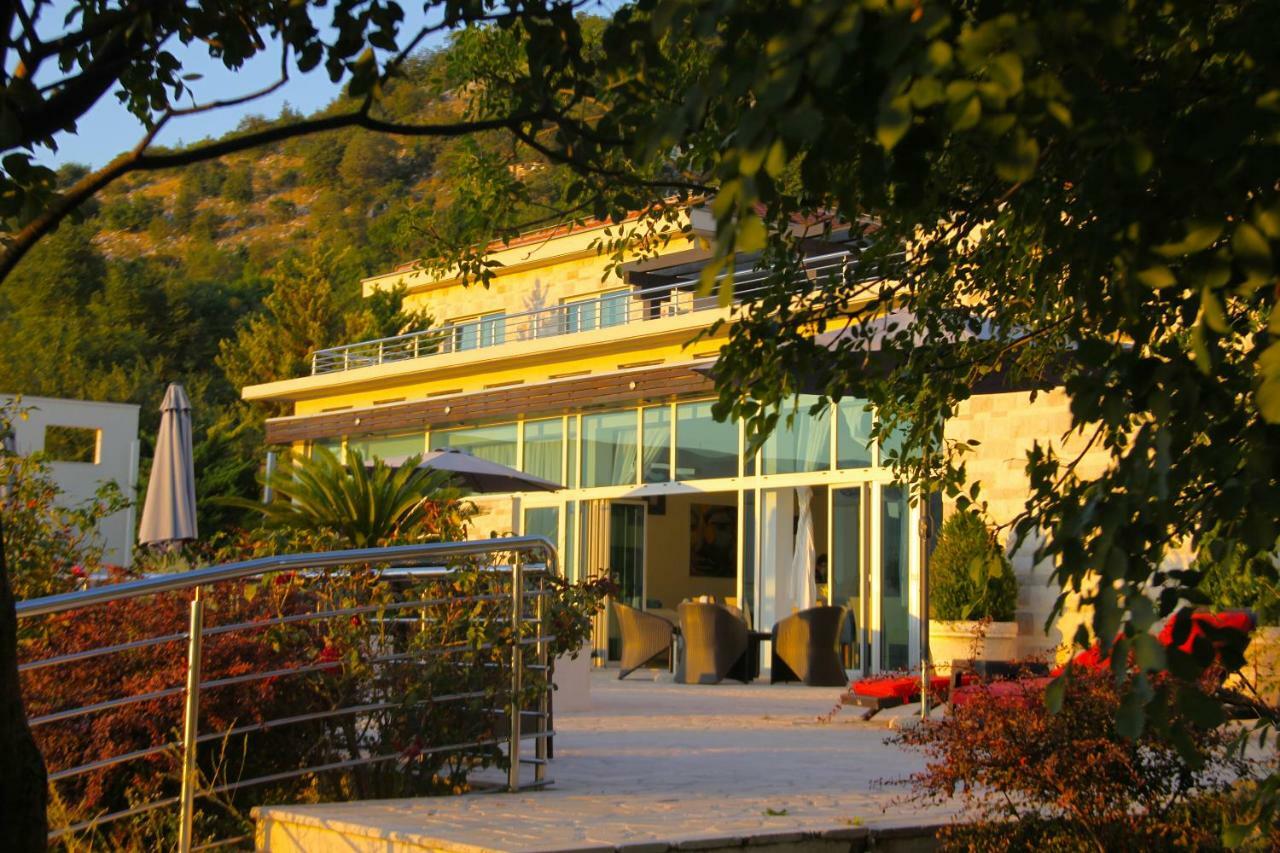 Villa Eagle Eye Montenegro コトル エクステリア 写真